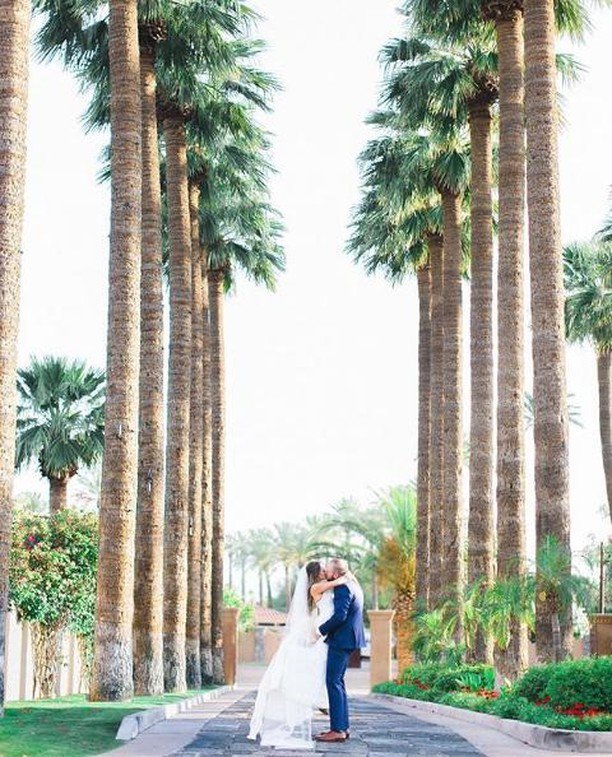 “If I know what love is, it is because of you.” Hermann Hesse⁣ Photo: @andrewjadephoto | Venue: @royalpalmsweddings | Planner: @imoni_events | Florals: @thewildfloweraz ift.tt/33zzzag