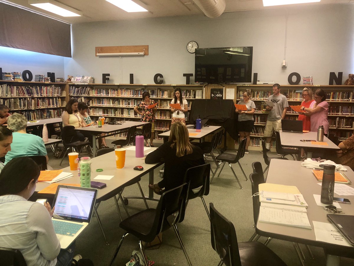 MsKoontzMDUSD's tweet photo. Keep an eye on US!!! Big things are happening for @Gregory_Gardens this year!!!! We are changing the game for our kiddos this year!! #allin #equityinaction #PBISstrong #GatorCHOMP @Librarian1427 https://t.co/fVP5aufZMd