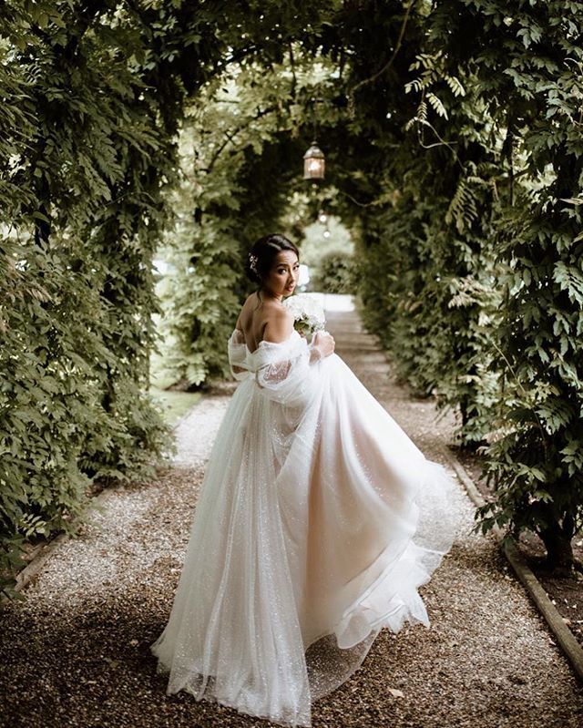 I was a princess for a day but he has made me his queen forever...
.
.
.
.
.
📸 by @riannefotografie.nl .
.
.
.
.
#ameliaong #anthonyengelen #mrsengelen #amelianthony #dailyfeed  #wedding #weddingdress #bride #godisgood #loveofmylife #holland #bridest… ift.tt/31Gvbor