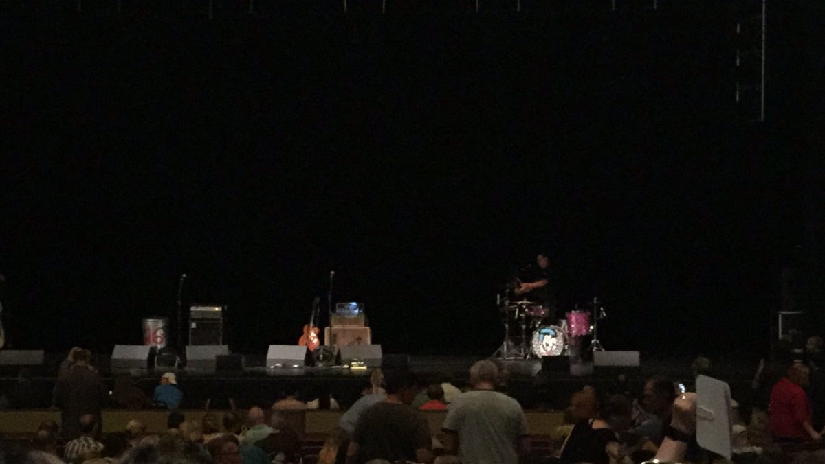 Not_So_Creative's tweet photo. 12 years ago today I was pregnant and going to #RedRocksCO to see the Stray Cats. Today I’m at #WolfTrap waiting to see the Stray Cats. #ThrowbackTuesday https://t.co/a5Aeug5x5T