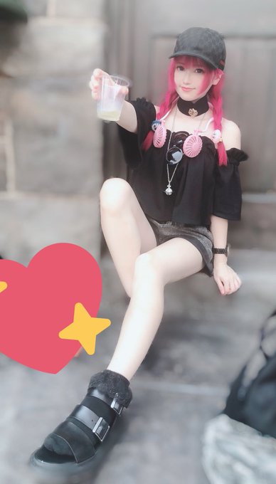 Twitterのコスプレ画像36