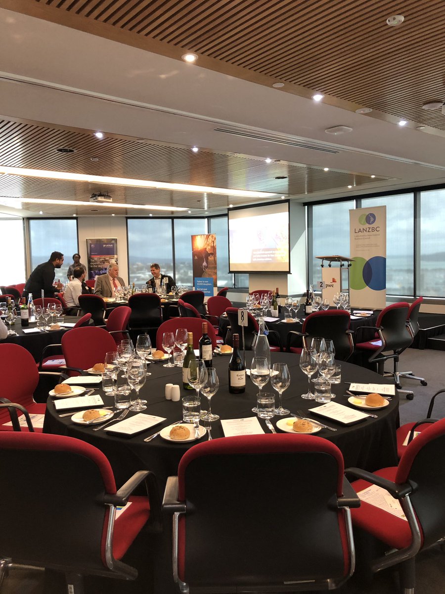 dmorenoh's tweet photo. Por comenzar “New Zealand’s approach to trade policy and what it means for New Zealand and Latin American relations” #LANZBC https://t.co/zEmI4o0a7D