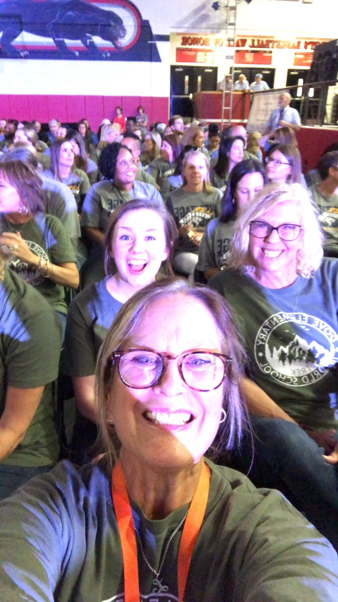 Leslie Mcintire (@des_les1) on Twitter photo 