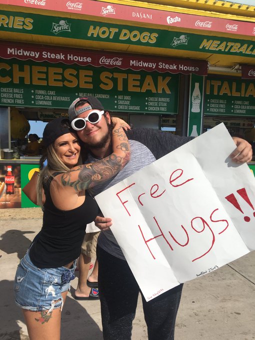 This guy made seaside heights Nj worth my while on Sunday https://t.co/xwGvFU2fNA<a href="/tag/newprofilepic"class="tags"><span>#newprofilepic</span></a>