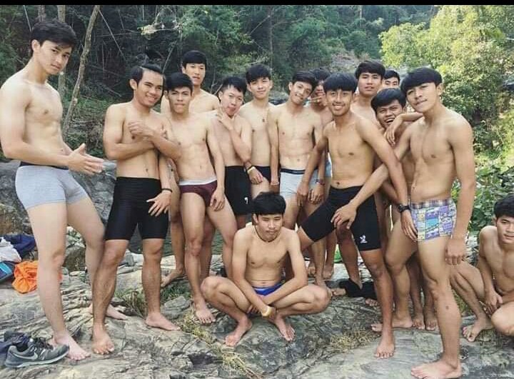 DaraSky12's tweet photo. ចង់បានមួយណាឆាតមក សាកម្តងទាំងអស់ក៏បាន https://t.co/YMb8a2KTU1