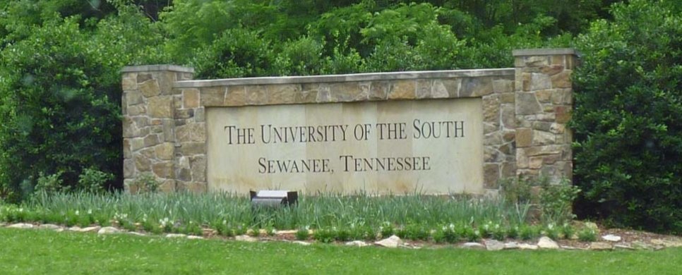 KatelynWorley1's tweet photo. I am so grateful to have recieved an offer from Sewanee, The University of South!!! Beyond blessed to receive this as I am working hard to get back at it from an injury. Wanted to say thanks to @CoachTKB @Coach__AV @SewaneeWBB for believing in me and giving me this opportunity. https://t.co/MGxYO8CwMj