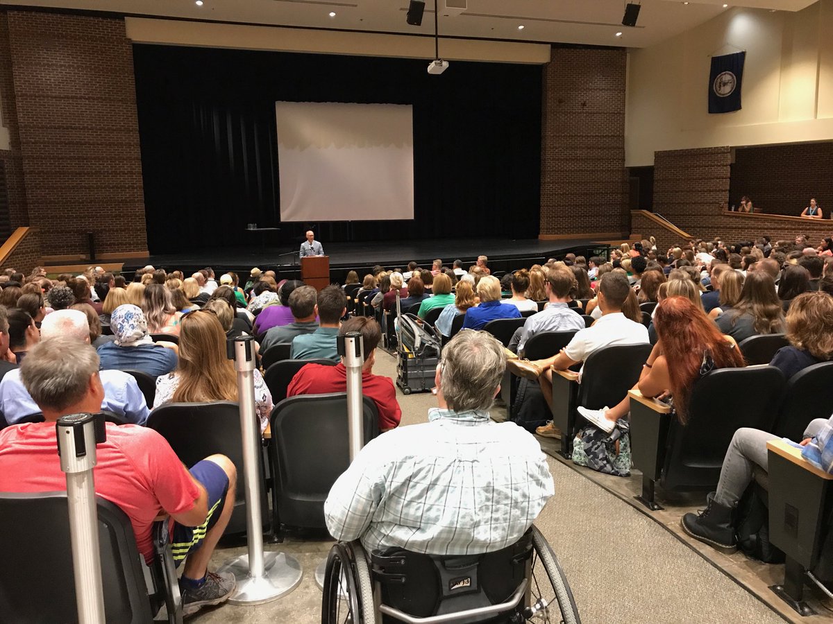 ckeiser85's tweet photo. Welcome back ⁦@k12albemarle⁩ teachers!! Looking forward to an incredible year! https://t.co/SkhTJDSPxG
