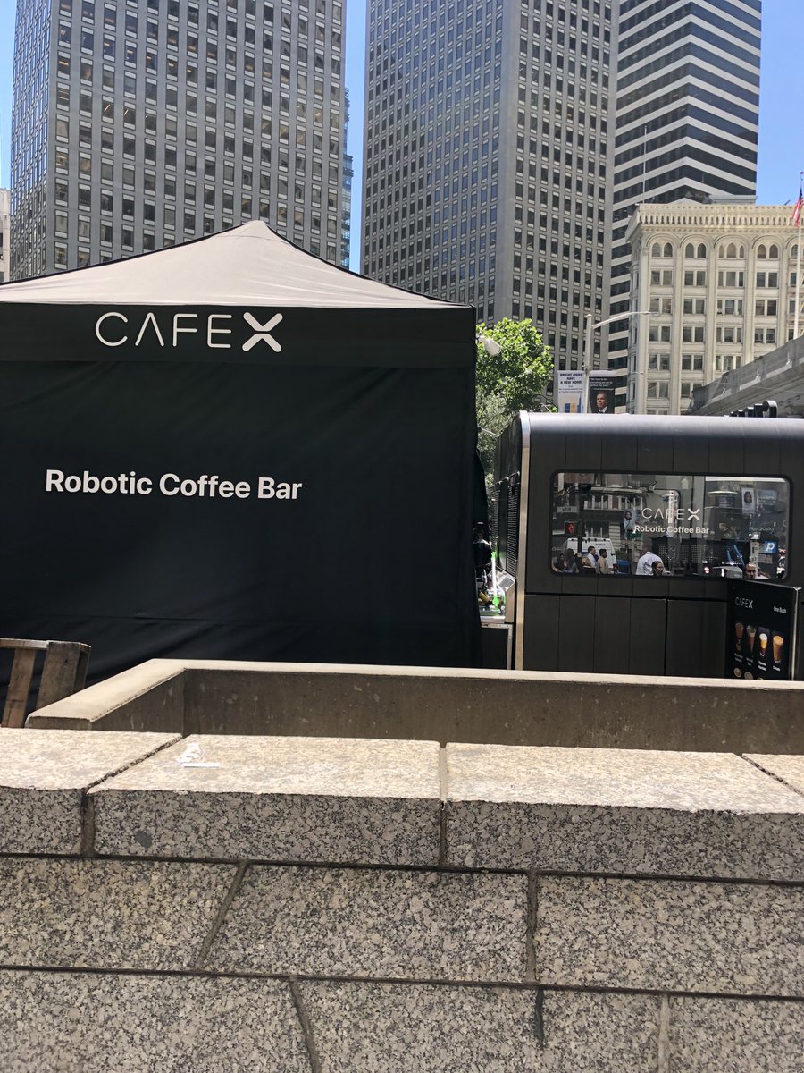 LeslieCBarry's tweet photo. Had my first robot coffee today. Impressive and fast! #cagex #SanFrancisco https://t.co/V2oriKCPBj