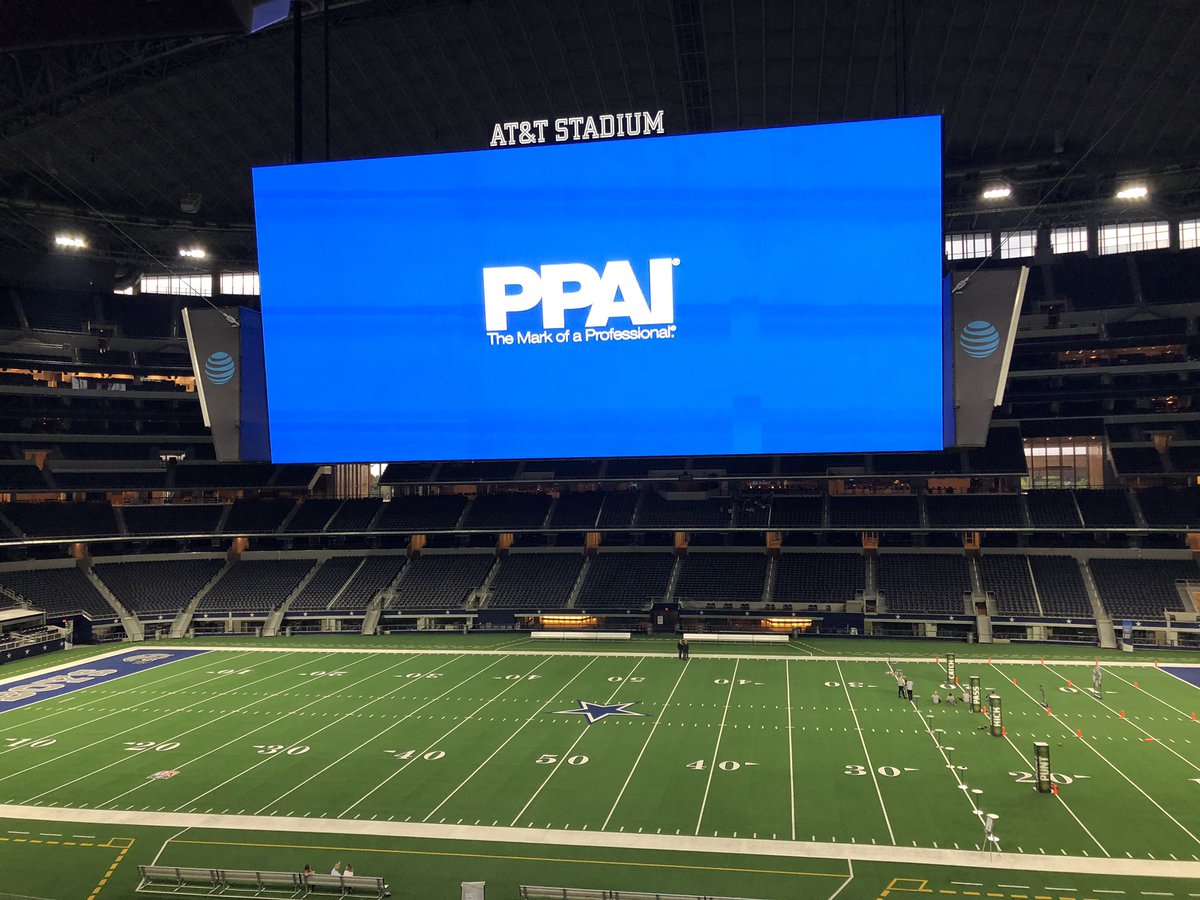 DShultzKC's tweet photo. Incredible #PPAINALC closing party / #PPAITech opening party tonight - @PPAI_HQ kicked it out of the stadium! https://t.co/KcKqTsSsQL