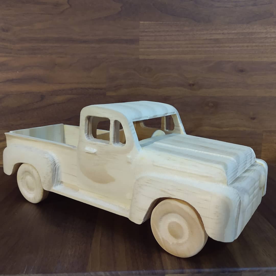 BandBWoodDesign's tweet photo. Old school trucks now available. You can also purchase them as a kit if you would like to build one yourself or purchase as a gift. https://t.co/yO2Mug9nis