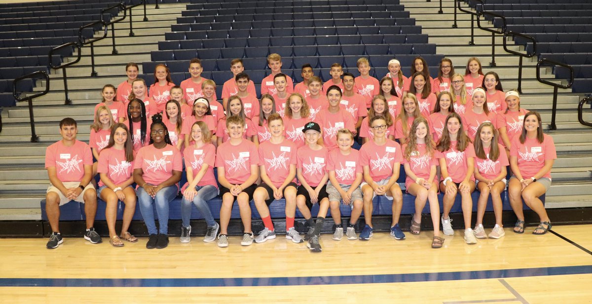 alineibling's tweet photo. The 7th generation of WEB Leaders at Discovery Middle School! #DMSWEB #makeDMShappy #DMSLeads https://t.co/uNow4RlIqR