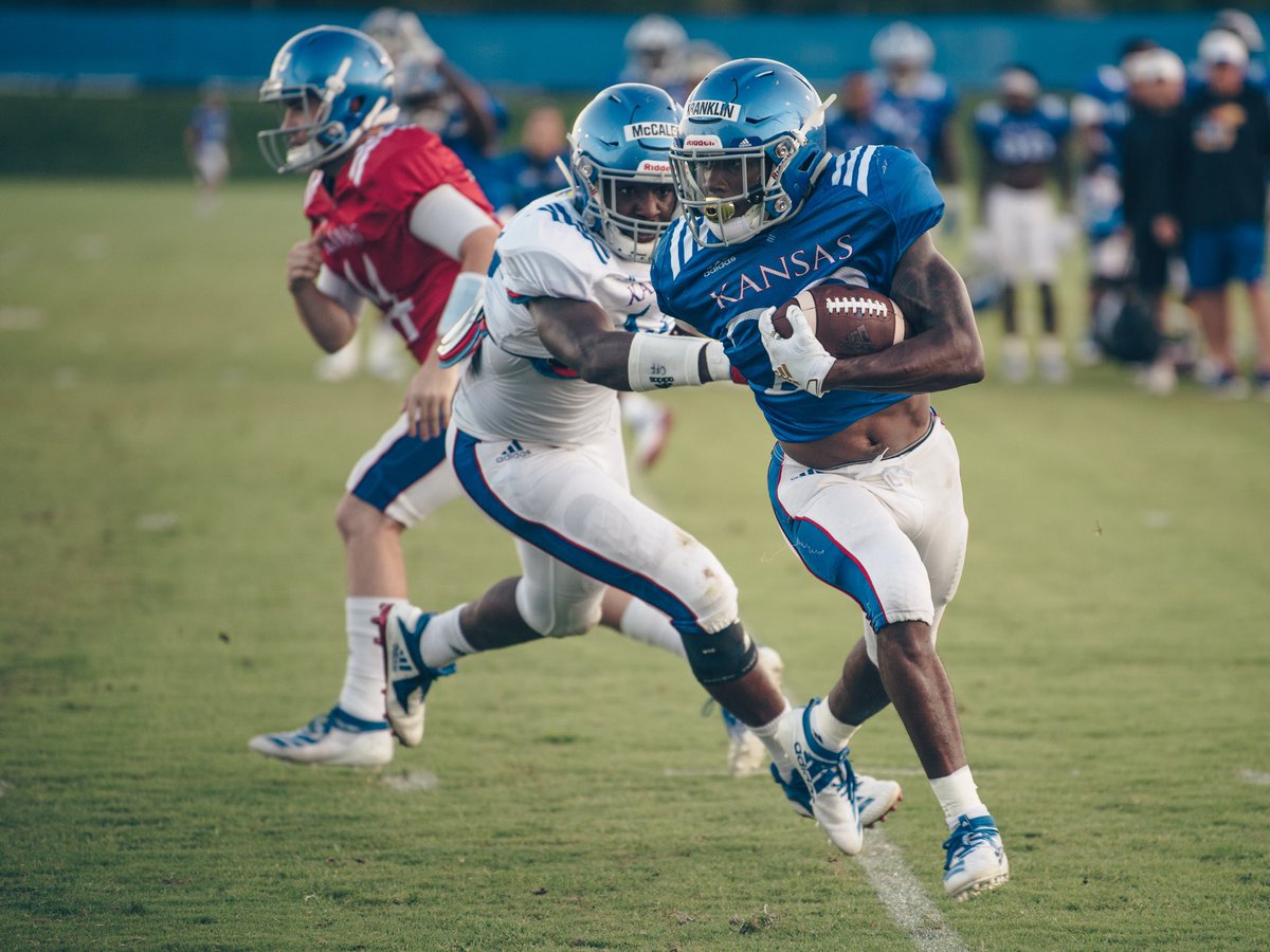 KU_Football tweet picture
