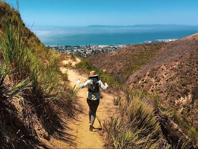 Trail Tuesday makes us so happy. RUN FREE! 📷 @runningwithmountaingoats #LUNAsandals #runfree #trailrunning #running #mountainrunning #california #ultrarunning #runner #goodvibes #happyfeet #liveauthentic #trailtuesday #traillife #instatrail #sunshine… ift.tt/2N3Obci