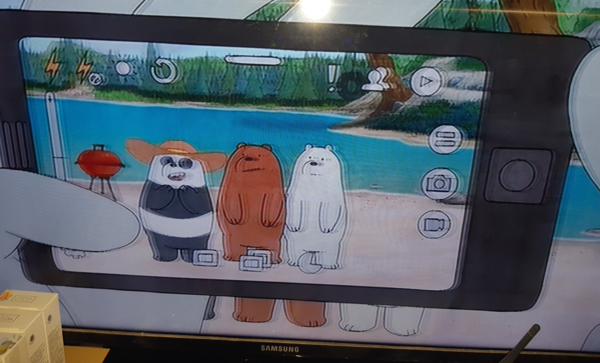 TretanMuslim's tweet image. Dear @KPI_Pusat ini ada adegan beruang berfoto bugil di danau. Tolong segera di tindak. BUKA MATA ANDA INI BAHAYA BAGI ANAK