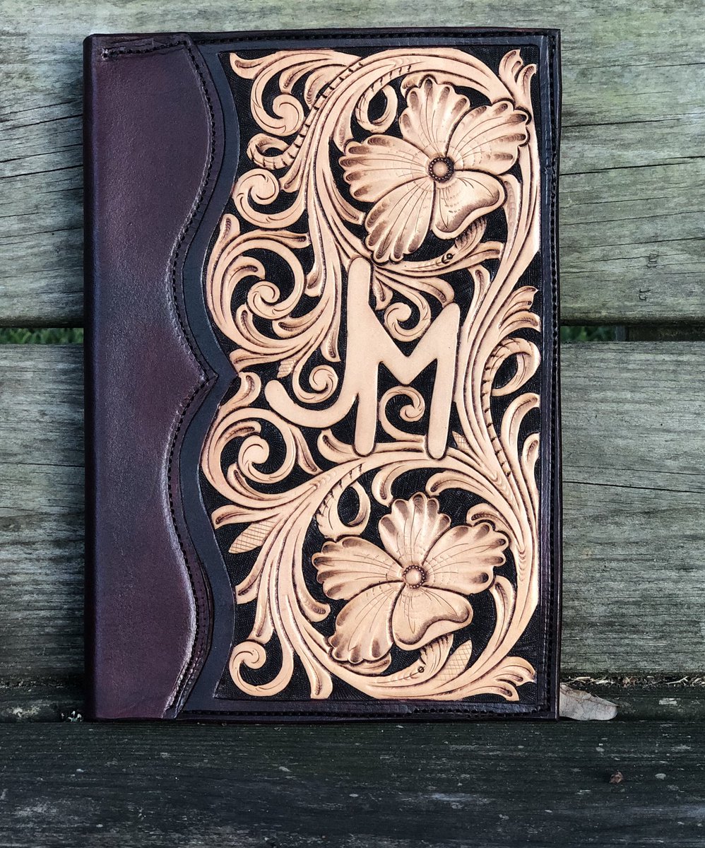 ChristianMade_'s tweet photo. Thank you to all the customers for being so patient. There is going to be a delay on current orders for the next few days. This is a notebook finished over the weekend. https://t.co/KDDZHdqV4n
