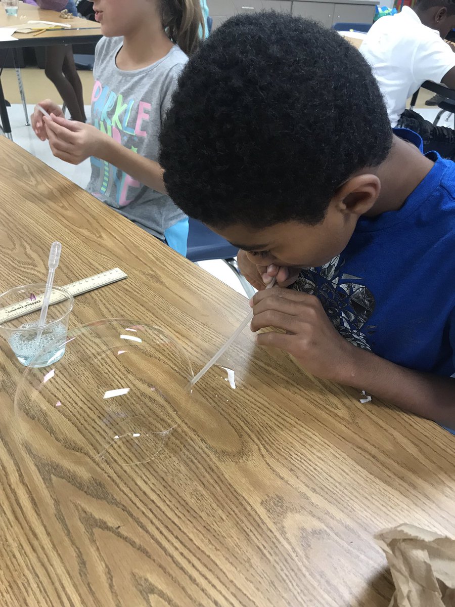 MsMahler_OCPS's tweet photo. Our fifth graders are loving science with the awesome Bubble Lab!! #natureofscience @LockhartesO https://t.co/pOQVdsGlNQ