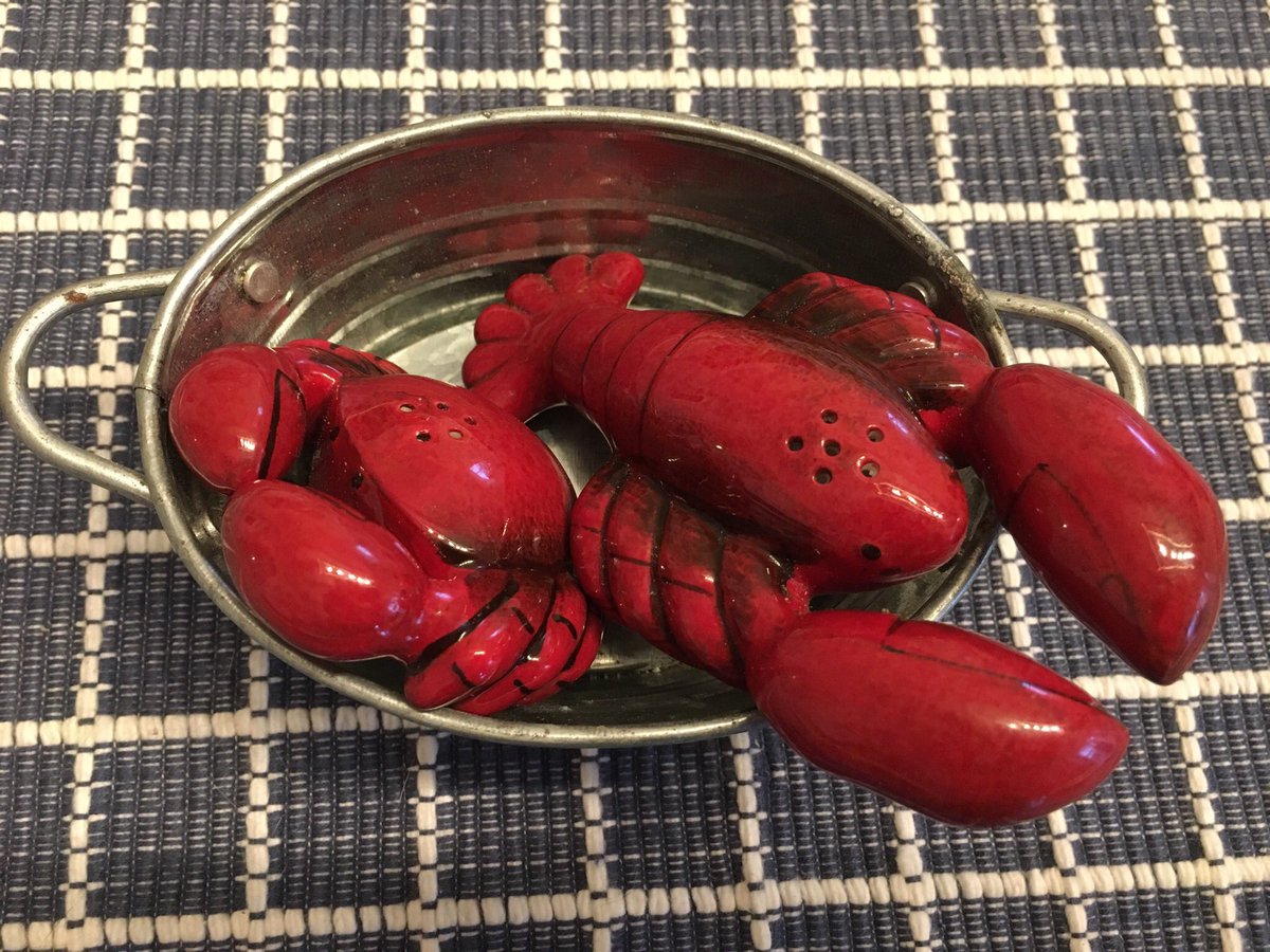 Conductor222's tweet photo. This evening, I hosted the first of several congregational dinners at the Rectory, so much fun! I made #NewOrleans jambalaya and they brought the rest. Yum! #Episcopal #DioceseofNJ #DioNJ #Anglican https://t.co/xriPoQenv9