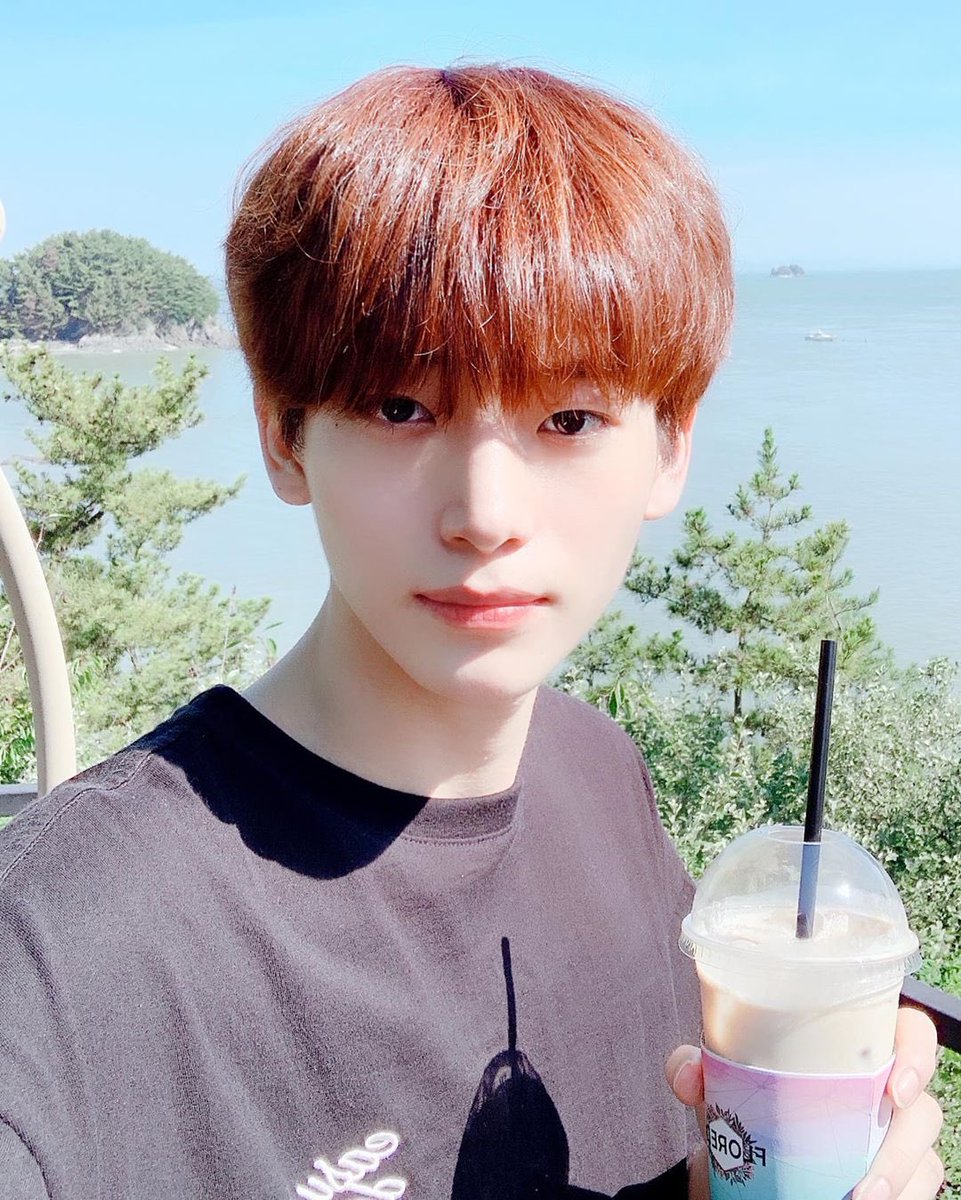 LGeumsang's tweet photo. 뒤지게좋다 크 https://t.co/qFxOCcW1zK