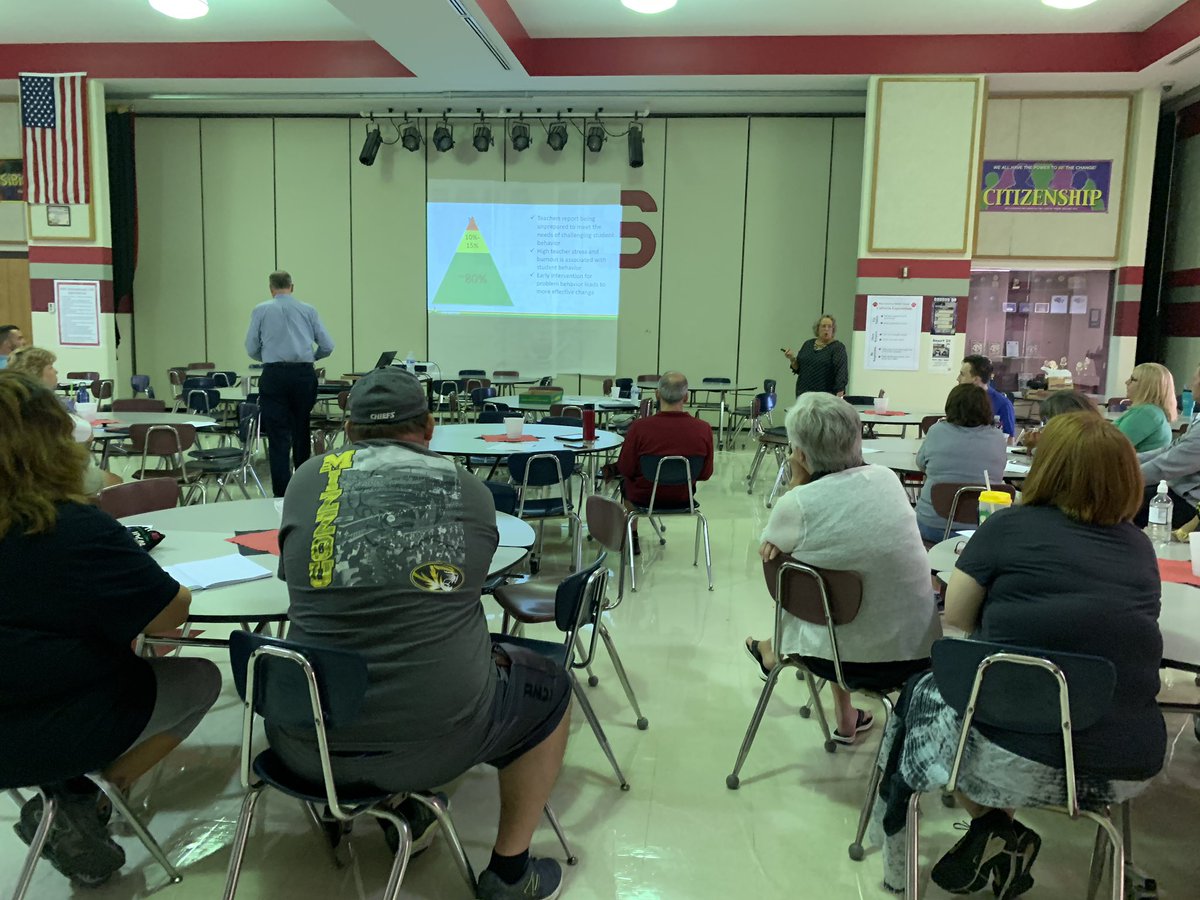 MrsSommerWMS's tweet photo. Two different guest speakers at WMS today BOTH talking about the importance of Multi-Tiered System of Support for social and behavioral skills. We teach more than academics! #WMSTigersPD #WMSLevelUp https://t.co/59f7hcjNyj