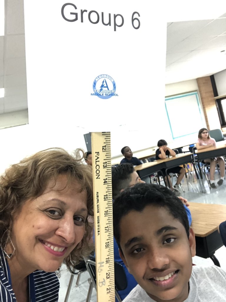 AuroraHidalgoC1's tweet photo. @AuroraHidalgoC1 Great day for our 6th graders!
#AMS #thundercamp #62workingtogether #62learns https://t.co/qqQWQqNCkf