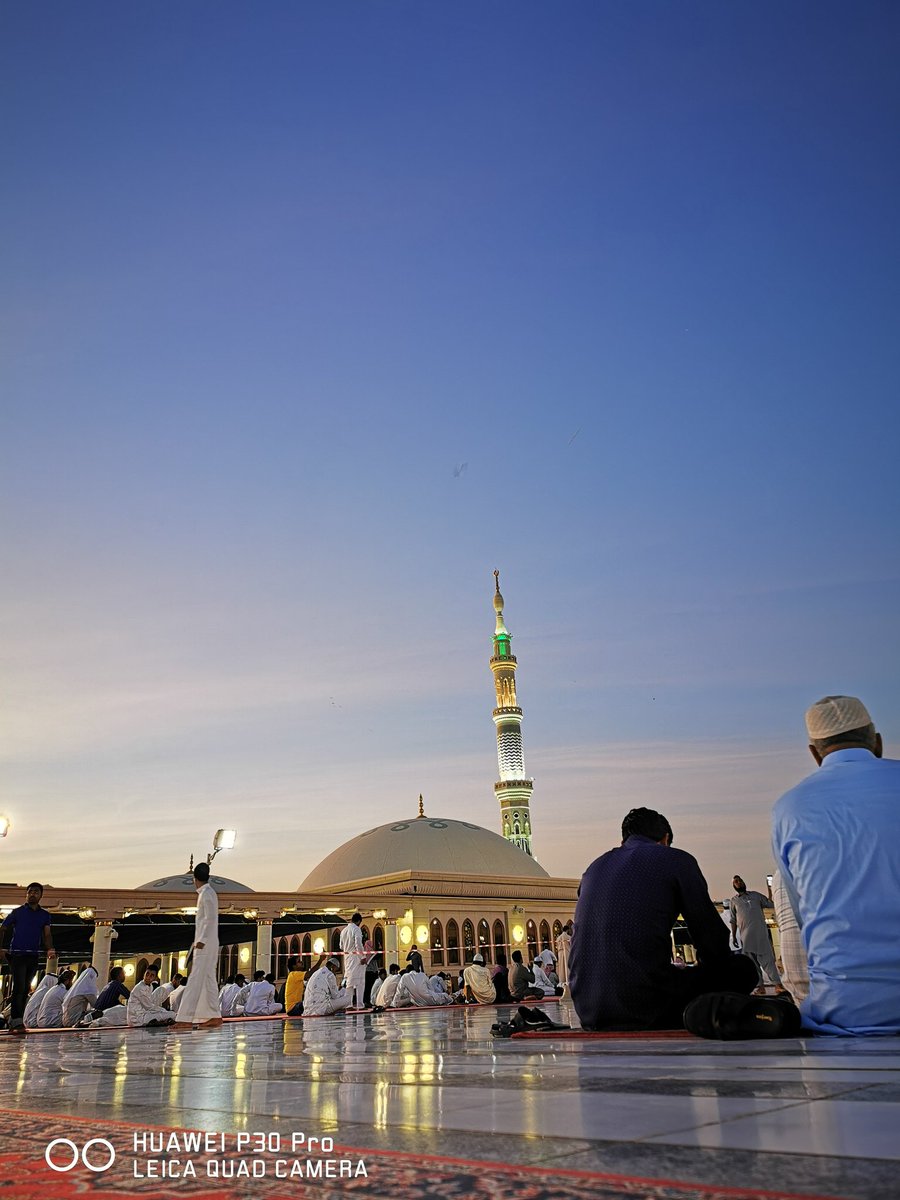 QamarMu's tweet photo. @DarekSaad @mazen945 @Jalalbaik1998 @HuaweiMobileKSA #P30Pro #سافر_مع_هواوي #هواوي https://t.co/RQUFQthek3
