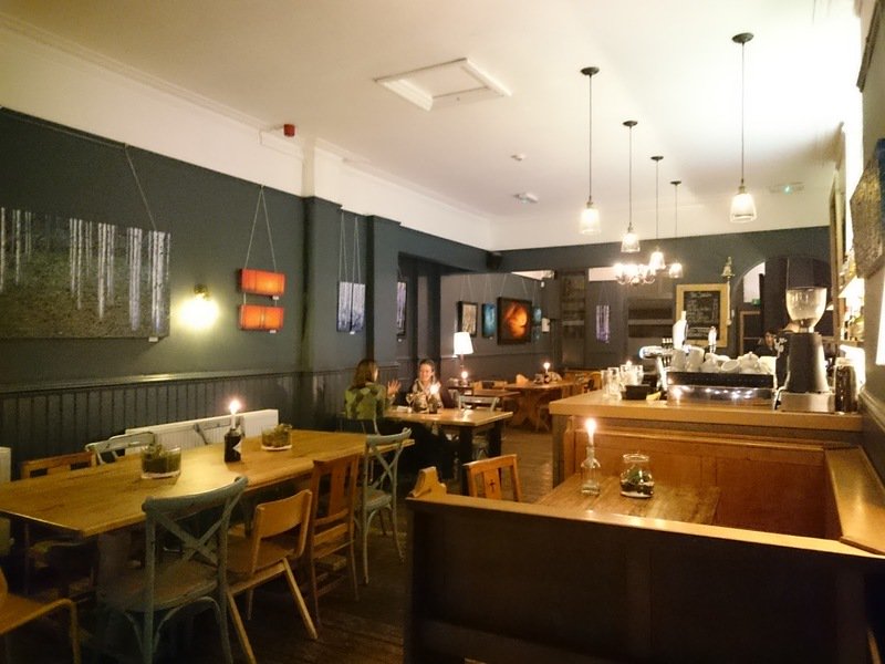 LRestaurants's tweet photo. Our Restaurant Of The Day for Wednesday 14th August is The Victoria Park in #Bristol @thevictoriapark - https://t.co/jODA37GXW7 #restaurants #food https://t.co/zxv4vgF8Us