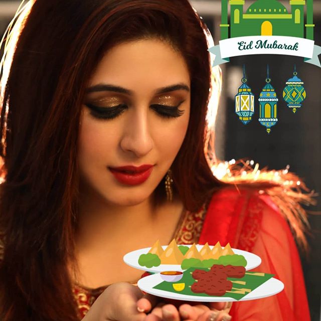 QUEEN!! 😍😍😍😍😍😍 <a href="/Babiejaan/">Vahbiz Dorabjee</a>