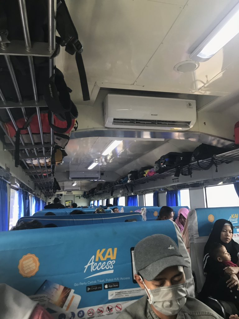 mirzaaghulaam's tweet photo. Awaydays dong.
#SlemanCalling https://t.co/5AUpOKJg3e