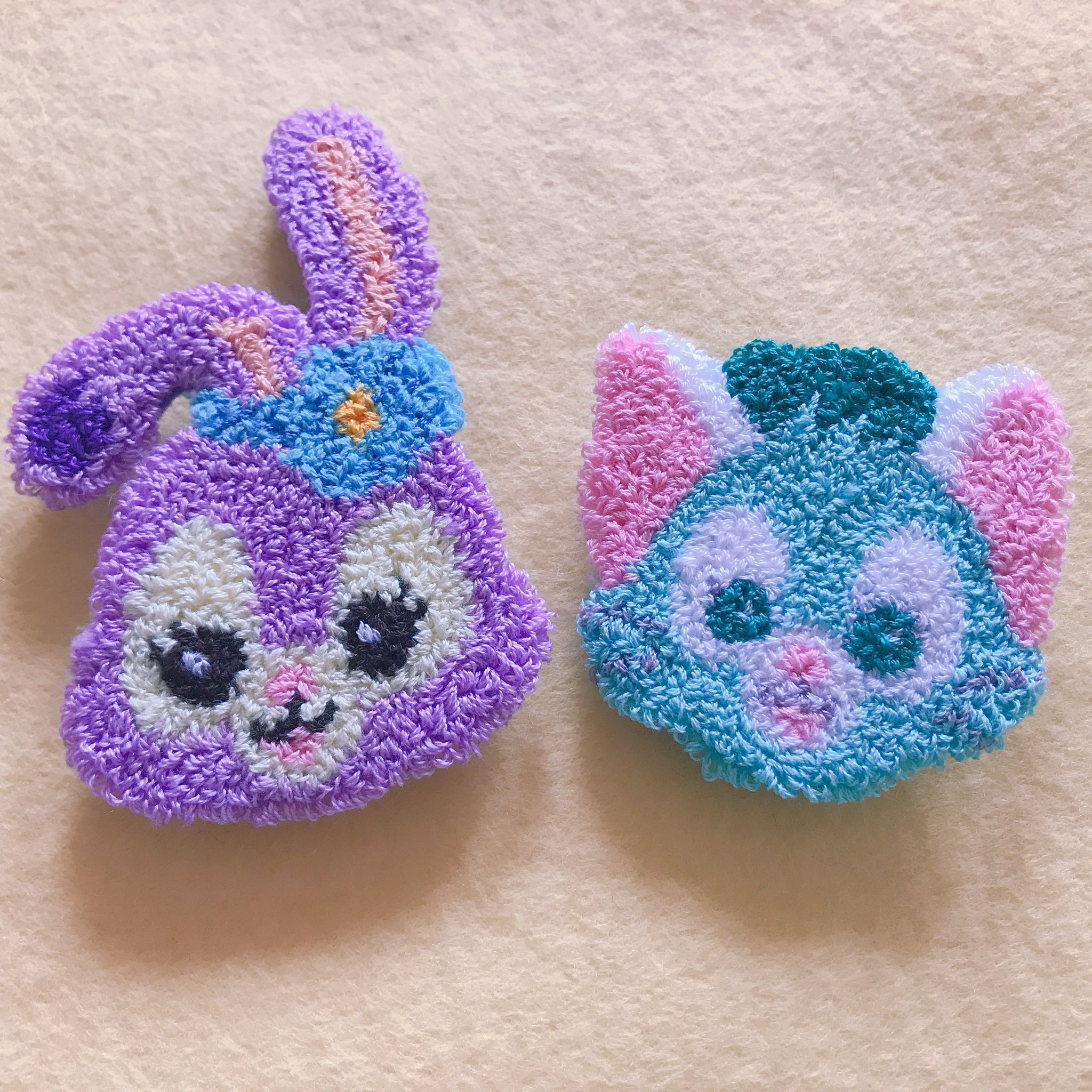 ぽむ Pa Twitter にんちゃん Sp Nisoco にお誕生日 Amp 結婚お祝いのプレゼントをお贈りしました 切り絵は前回載せたので今回は刺繍を 裏にちょっとした細工をしたのに写真撮り忘れたwww にんちゃん良かったら探してみてください 刺繍 ニードル