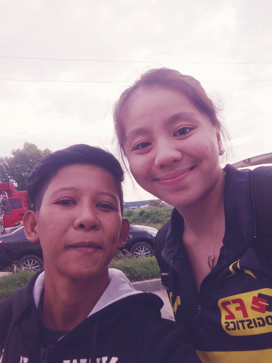 shiela4111's tweet photo. Thanks @miichellecobb
@VSGalang  @kimfajardo9 @itsmedescheng 💛😍😊😍 #F2LogisticsCargoMovers  #PSLAFC2019 https://t.co/3c4FEyZrSp