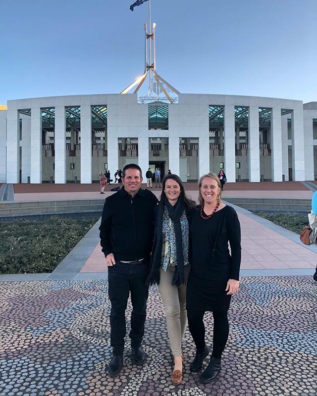 MaddisonClonan's tweet photo. Repping the NT in the big house. Thanks for another inspiring conference @crawfordfund and @raid_network! #cfconf19 #raidnetwork https://t.co/0HHVYQeKb9 https://t.co/CQgtpFsRMy