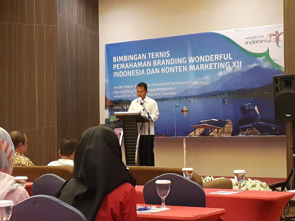 SbmSella's tweet photo. Pagi-pagi sarapan ilmu:)
#BrandingWONDERFULIndonesia #KontenMarketingXII https://t.co/BoEIbvmeVo