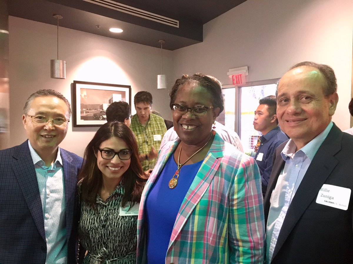 karmnoar's tweet photo. Congrats to the 5th cohort graduates of the @LABioSpace boot camp program! #LABiostart @CalStateLA @ProfHowardXu @Grifols_Press @BiocomInstitute @BiocominLA https://t.co/V3f32vsij0