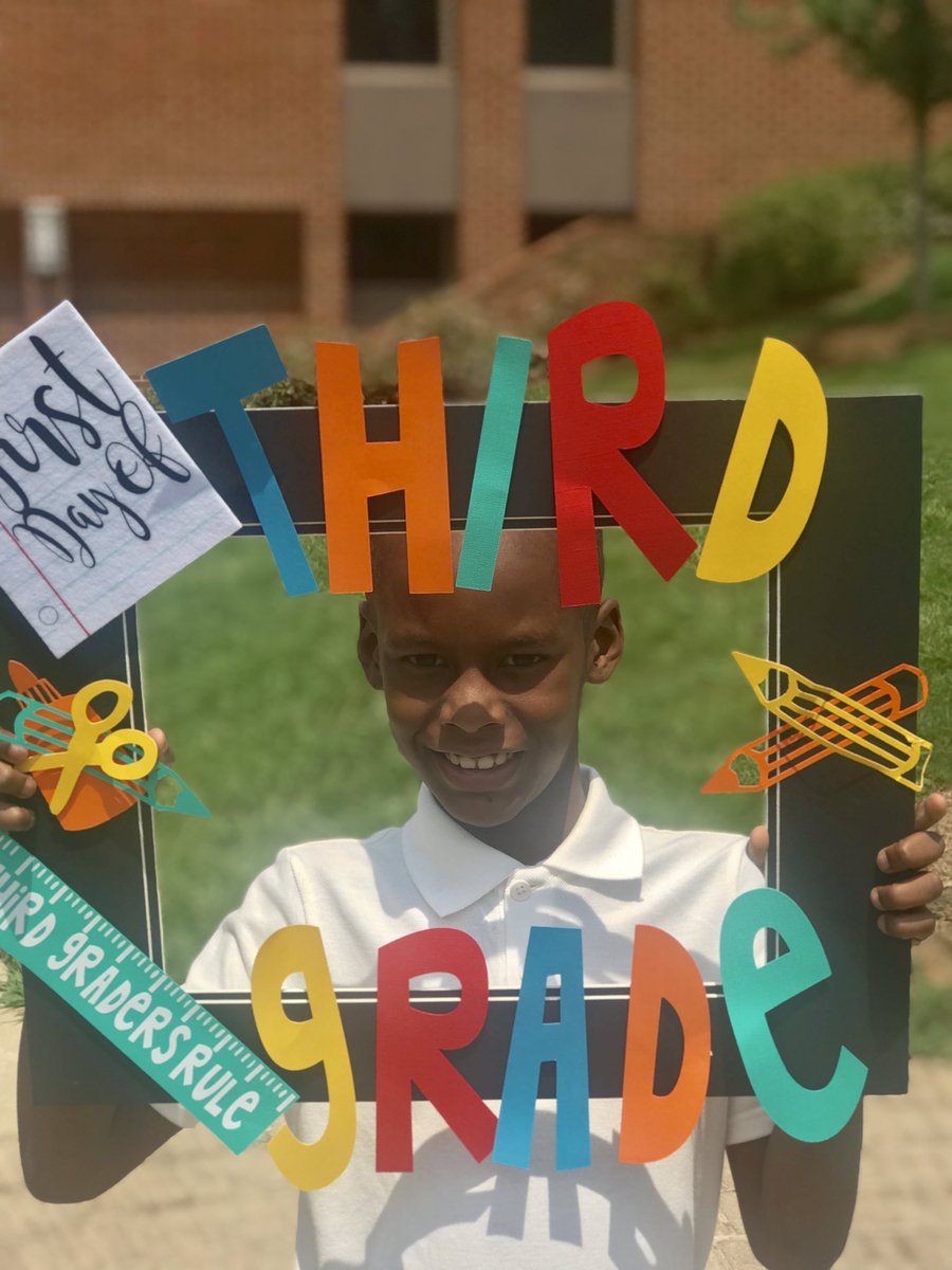 PProperteacher's tweet photo. #thirdstheword #thirdgradersrule https://t.co/7a3QpTvQ3E