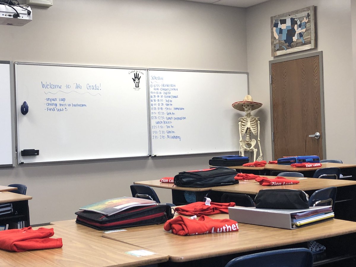ccrenshaw022's tweet photo. Ready or not, Middle School Science here I come! #summerisover https://t.co/Ox2lkhYhlW