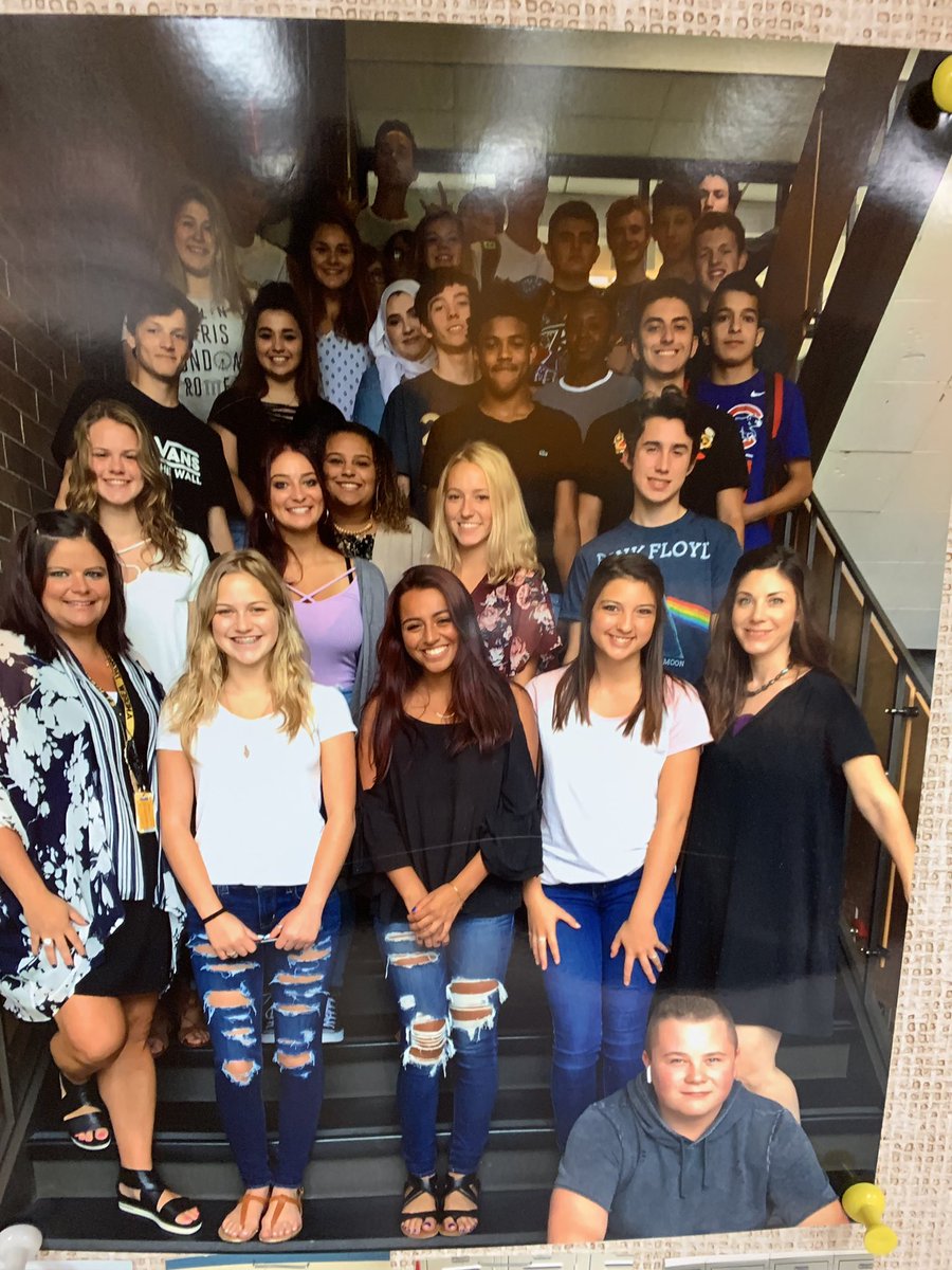 DBatVJA's tweet photo. First day of school tomorrow with a new Advisory group - it’s going to be a great day! I hope all my former Advisory students have amazing day too - I miss you guys and wish you all the best! @bsopiarz @AndrewHS_d230 #bestadvisoryever #advisoryisincredible https://t.co/8XQbImIXQJ