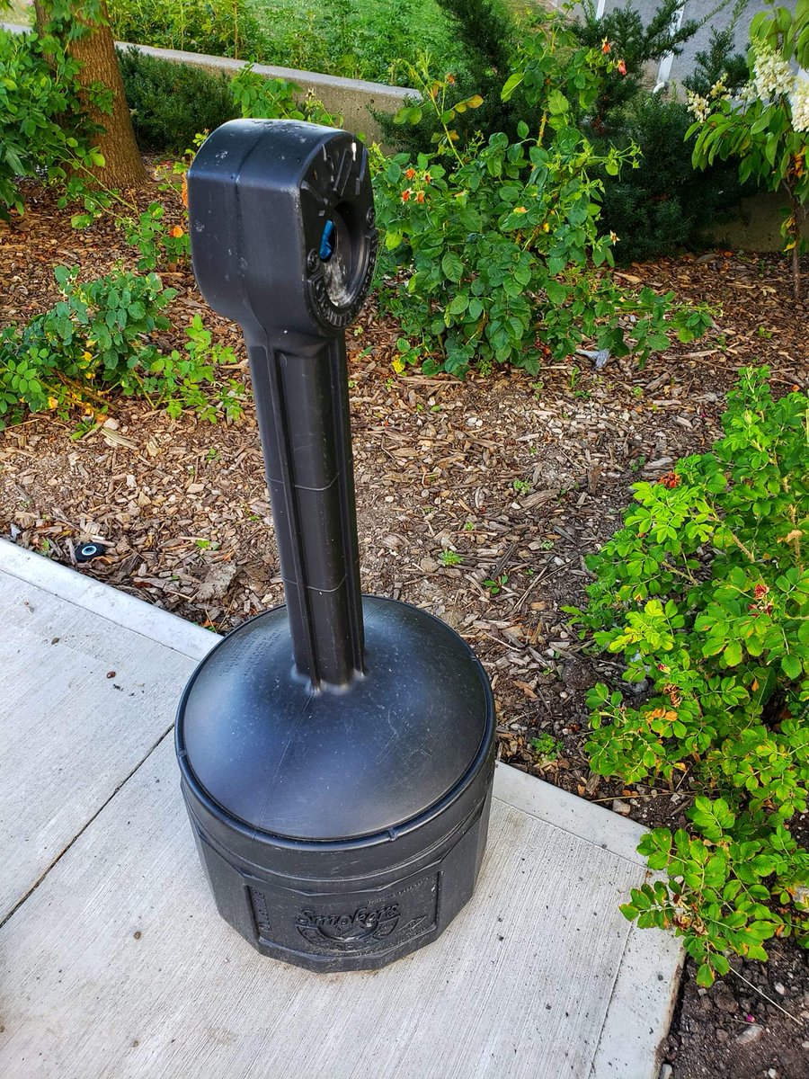 SeaCatLisa's tweet photo. Found this wonderful piece of infrastructure outside a community center, but unfortunately, it was the only ashtray we found on the whole premise and both openings were jammed by empty cigarette packets! Also, we still found 370 cigarette butts in our survey area! 

@TalkButts https://t.co/UO9V1RP2gW