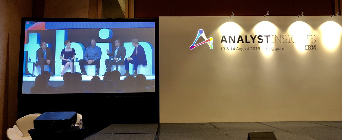 Steve_Lockstep's tweet photo. If you’re not careful, “the cost of exit can be higher than the cost of entry” — @dpvanleeuwen #IBMredhat #multicloud #ibmanalystinsights2019 #ThinkSingapore https://t.co/pT9XY4qy8x