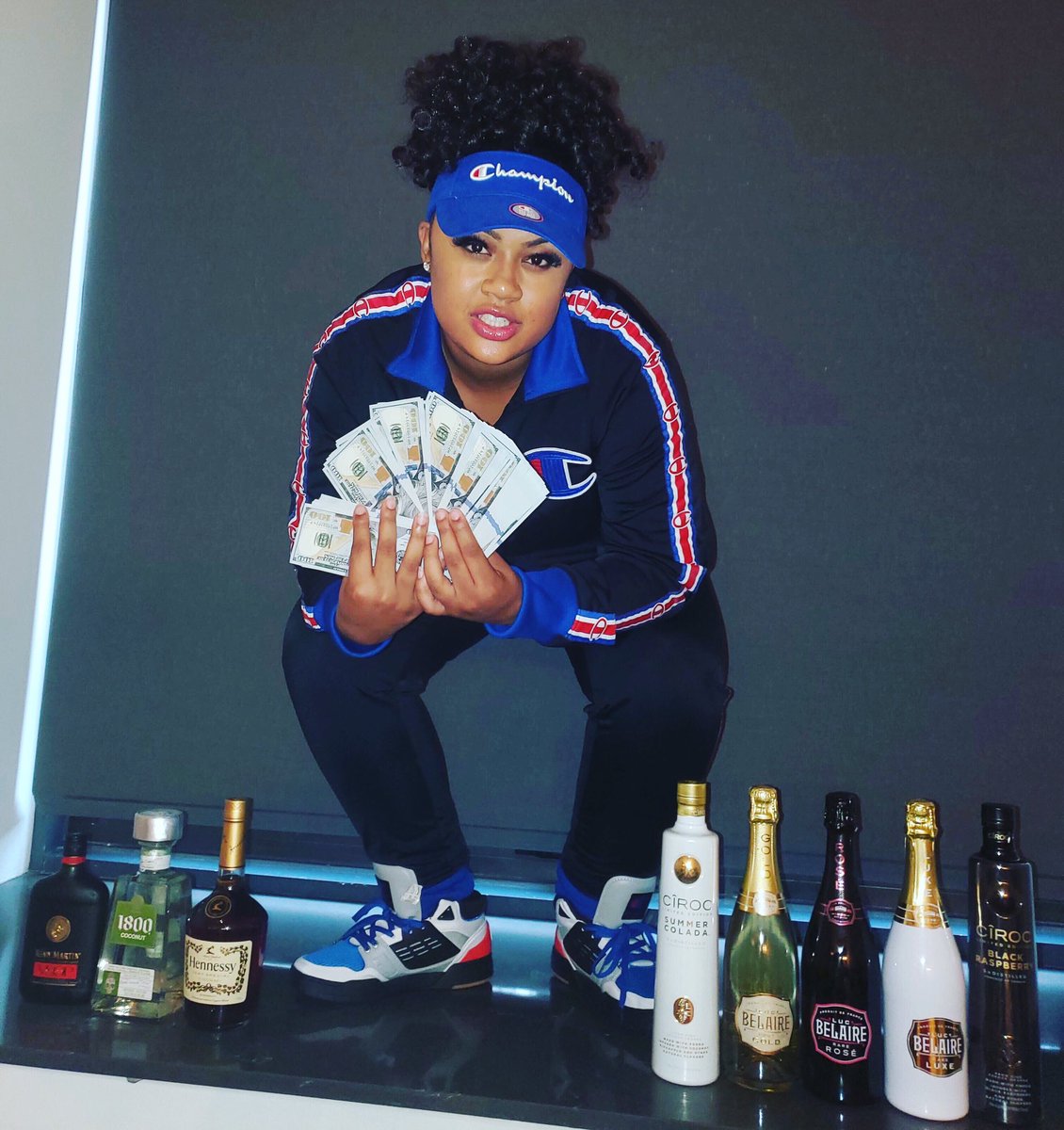 What you gone do lil bih?? 🧐 #WYGD #videoshoot