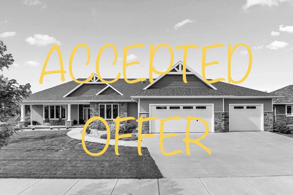 lance_poppy's tweet photo. Accepted offer ABOVE ASK on this beautiful in #oshkosh ! Let me know how I can help you!
—
#realestate #newi #howintheworldcanihelpyou #riponwi #oshkoshwi #wisconsin #homeforsale #appletonwi #empowerrealestate #realtor #wisconsinlife #realty #househunting #forsale #listing https://t.co/wdmzS9qYU4