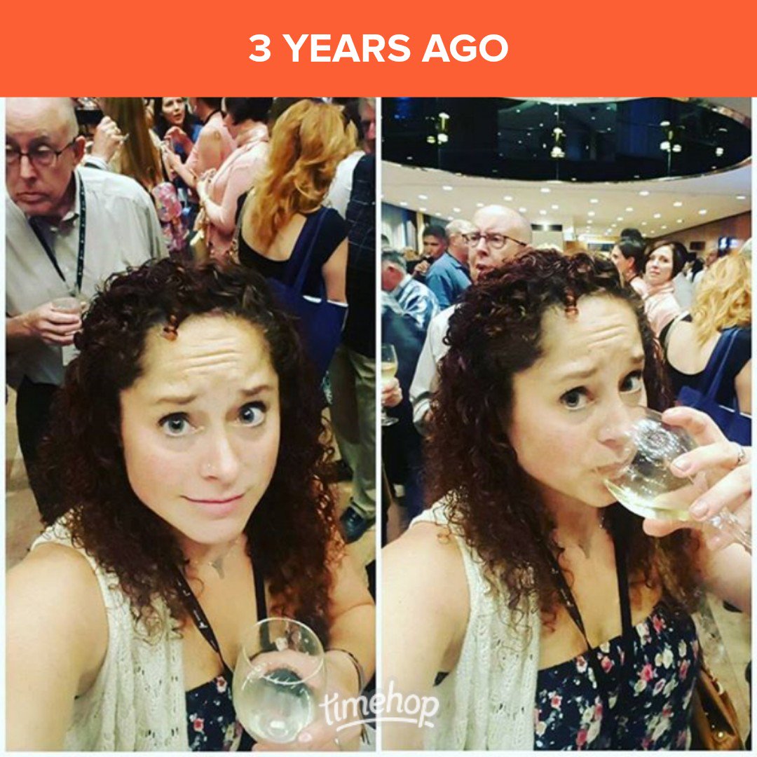 jenni_aline's tweet photo. Three years ago at the #WDC2016 cocktail hour feeling a little bit overwhelmed. #WDC2019 cocktail hour... I'm comin' for ya! 📚🥂 #timehop #writersdigestannualconference #pitchslam #amquerying #amediting #womensfiction https://t.co/x9Ibx9eSOd