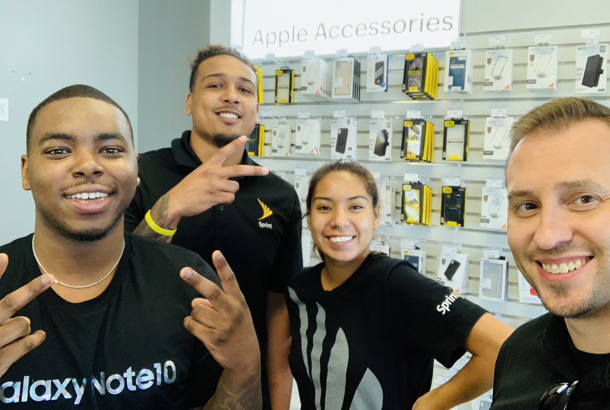coach_sean_john's tweet photo. Working on how to overcome objections by empathizing first with my Woodbury team. #sprintfam #connectnow #focusonbehaviors #improveyournumbers @drichardsonMN @HostNicholas https://t.co/bCsWnM7WOF