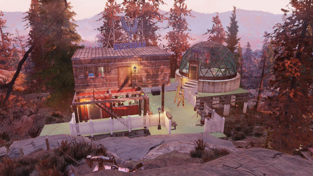 keebie_xoxo's tweet photo. Home sweet home 💜. #Fallout76 #camp #newlocation #diggingit #simplebutsweet https://t.co/zmk7l2IYL0