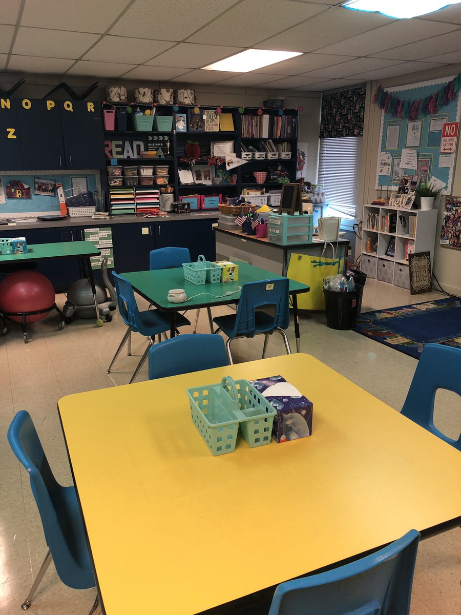 msthomasroom103's tweet photo. Not 100% finished, but my room is finally coming together! https://t.co/W330V9KHgX