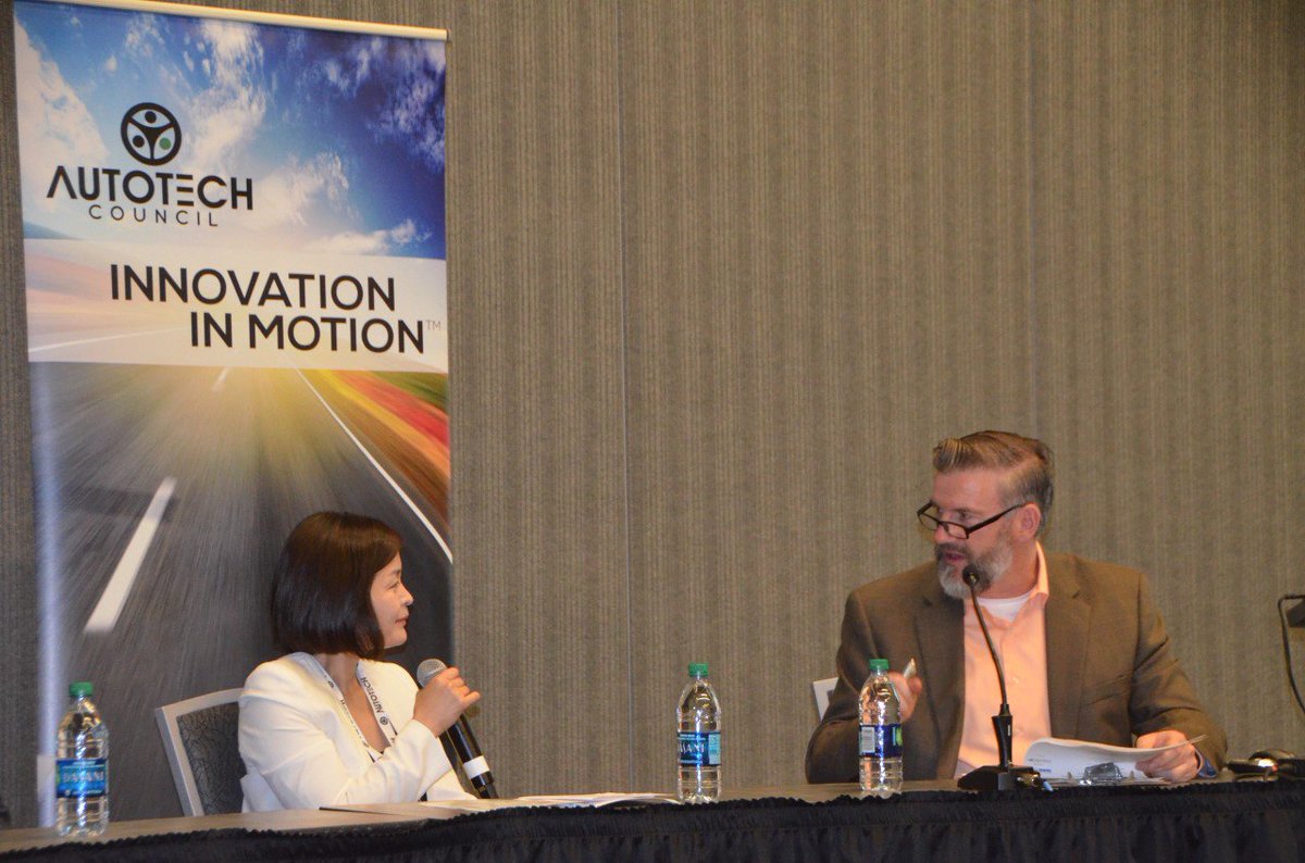 MattMyftiu's tweet photo. .@stradvision unveils gains in autonomous vehicle camera tech at #Sensors Expo; COO Sunny Lee describes advances in deep learning that will blaze path to self-driving cars ... https://t.co/JjR7Qxw6EC #autonomy #stradvision #cameras #DeepLearning https://t.co/tvPiWkuNLb