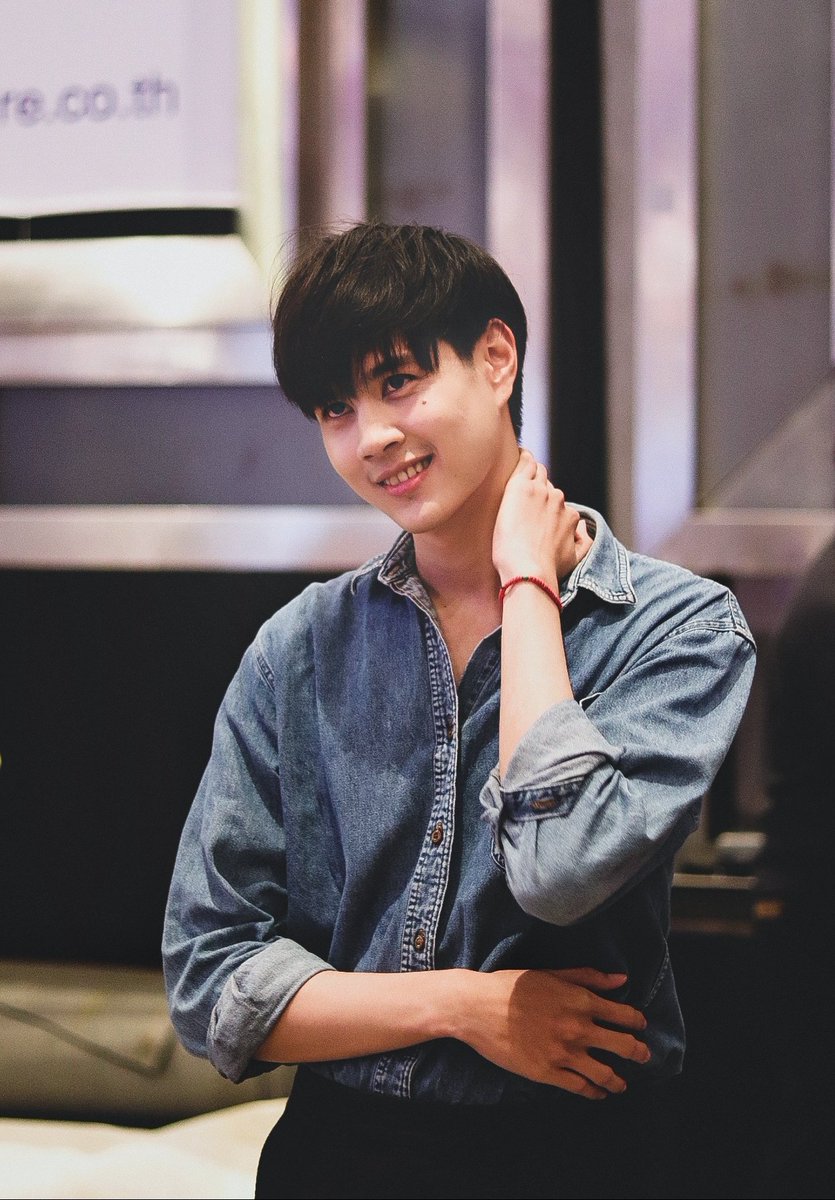 JesuisSuzanne7's tweet photo. ส่งใจไปได้รับป่าว? ปิ้วๆ~💚💚💚🤣
@FU2L
#fu2l #fu2ll
#conversationthailand https://t.co/YSBAQOdY5s