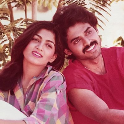 khushsundar's tweet photo. #KaliyugaPandavalu #33yrs since we debuted..my fav person and most loved co-star..above all my great friend.. #VenkateshDaggubati ek special DP toh banta hai..❤️❤️❤️❤️❤️❤️❤️❤️#NewProfilePic https://t.co/uHHzOUAqpv