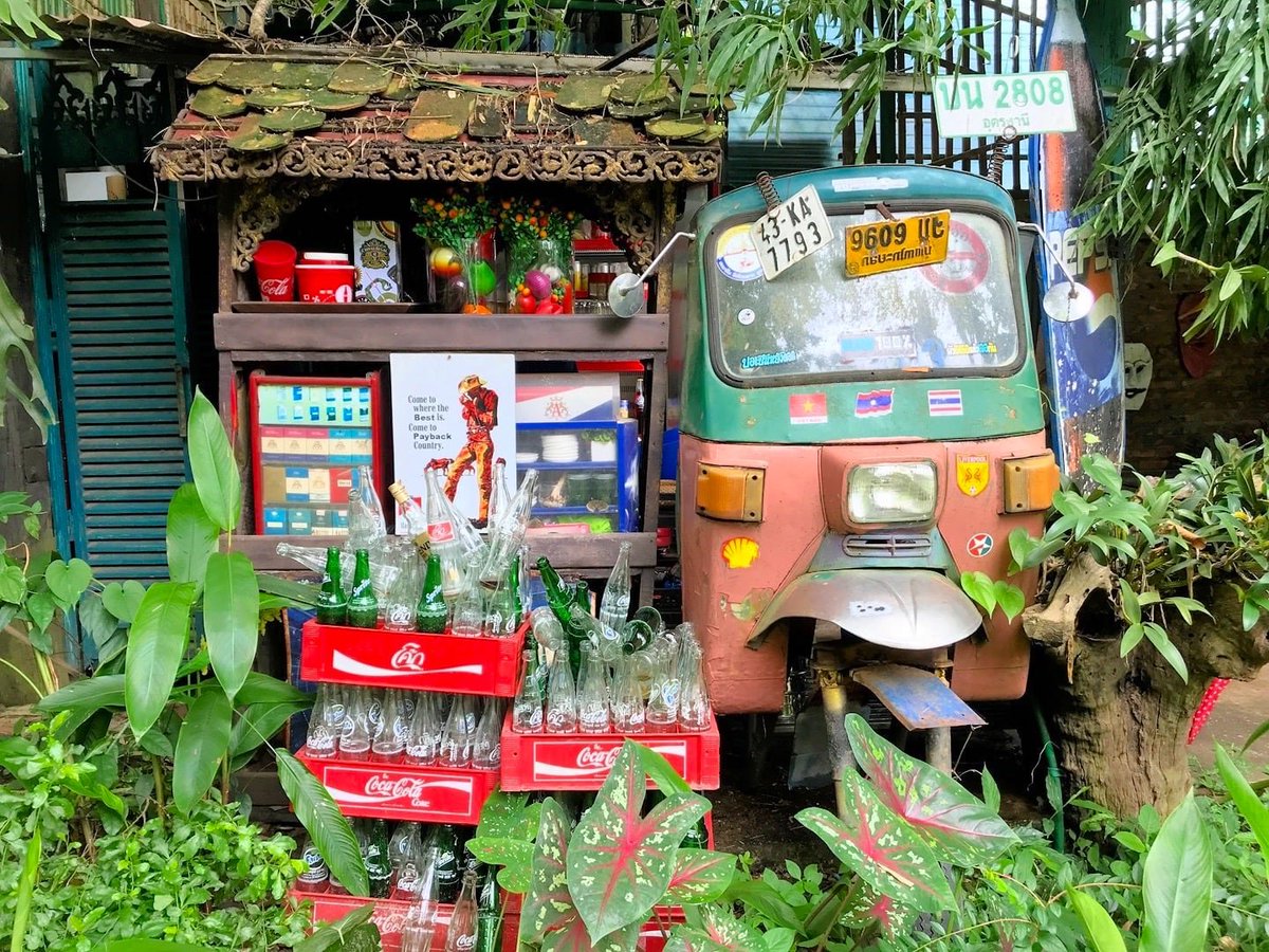 After three years living in #Vientiane, we thought we'd seen it all. Finding Nguem View Art Garden is proof positive that there's always more to discover, no matter where you live! #Laos #TRLT #travelwithkids #daytrip