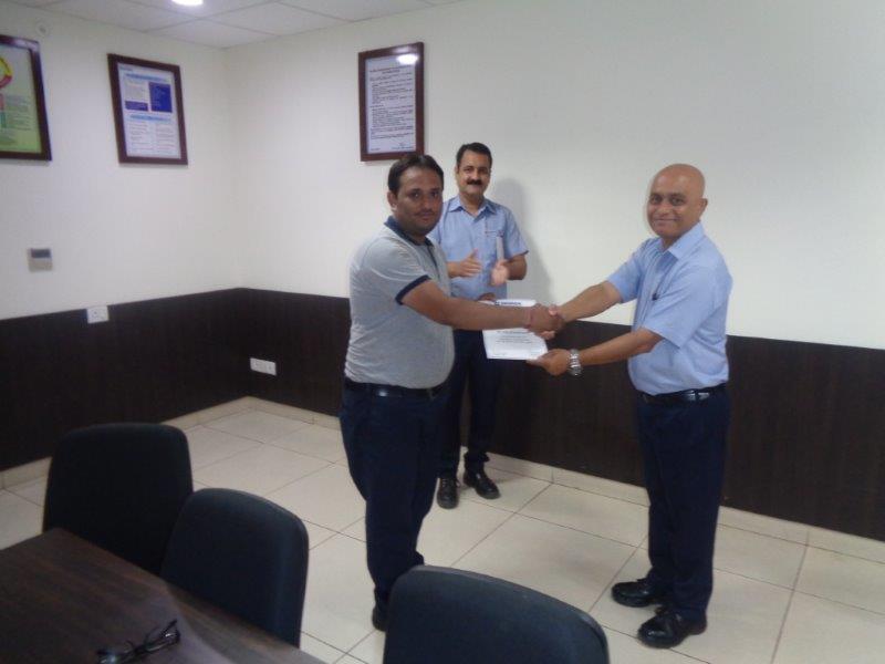 SigmaElectricM's tweet photo. @SigmaElectricM felicitated employees who have demonstrated outstanding contributions to our Customers through their work and exhibited a positive and supportive attitude. https://t.co/KYq8qcAPUH