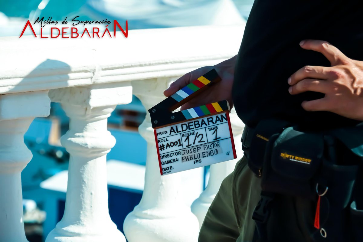 500MillasDocu's tweet photo. La claqueta esperando pacientemente a que empecemos a rodar.

#aldebarandocumental
#documentalaldebaran
#aldebaranmillasdesuperacion
×
#ongparaocio #copadelreyvela #velaadaptada #discapacitados #vela #cinemagraph #cinemagraphs #documental #cine #film #malaga #benalmadena https://t.co/DOeGWPorlo